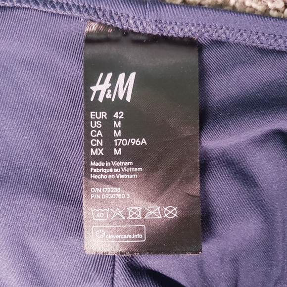 H&M Medium Navy One Piece - Picture 9 of 9